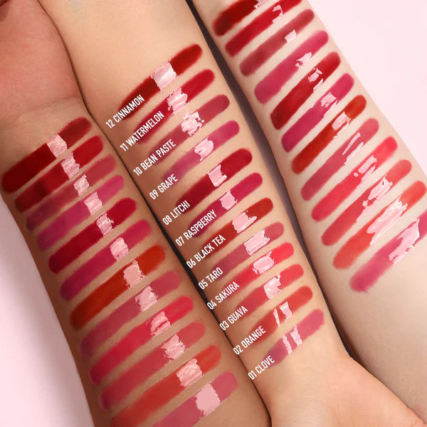 O.TWO.O Hydrating & Brightening Lip Gloss O.TWO.O